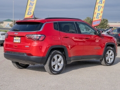 Used 2018  Jeep Compass 4d SUV FWD Latitude at A Motors Sales & Finance near San Antonio, TX