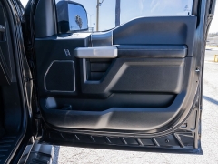 Used 2015  Ford F-150 4WD Supercrew Lariat 5 1&sol;2 at A Motors Sales & Finance near San Antonio&comma; TX