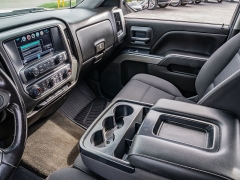 Used 2018  Chevrolet Silverado 1500 2WD Crew Cab LT at A Motors Sales & Finance near San Antonio&comma; TX