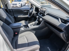 Used 2019  Toyota RAV4 4d SUV FWD XLE at A Motors Sales & Finance near San Antonio&comma; TX