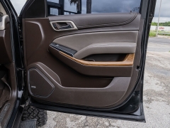 Used 2020  GMC Yukon XL 4d SUV 4WD Denali at A Motors Sales & Finance near San Antonio&comma; TX
