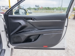 Used 2020  Toyota Camry 4d Sedan SE at A Motors Sales & Finance near San Antonio&comma; TX