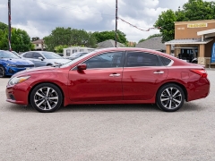 Used 2016  Nissan Altima 4d Sedan 2&period;5L SR at A Motors Sales & Finance near San Antonio&comma; TX