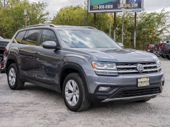 Used 2018  Volkswagen Atlas 2.0T SE w/Technology FWD at A Motors Sales & Finance near San Antonio, TX