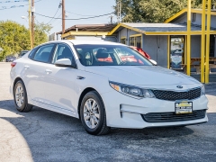 Used 2018  Kia Optima 4d Sedan LX at A Motors Sales & Finance near San Antonio, TX