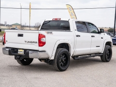 Used 2018  Toyota Tundra 2WD CrewMax SR5 5&period;7L at A Motors Sales & Finance near San Antonio&comma; TX