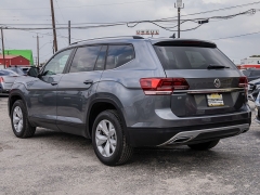 Used 2018  Volkswagen Atlas 2.0T SE w/Technology FWD at A Motors Sales & Finance near San Antonio, TX