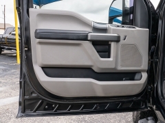 Used 2017  Ford Super Duty F-250 4WD Crew Cab XLT at A Motors Sales & Finance near San Antonio&comma; TX