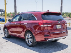 Used 2017  Kia Sorento 4d SUV FWD SX at A Motors Sales & Finance near San Antonio&comma; TX