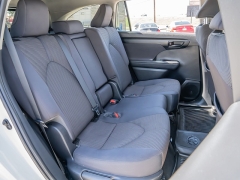 Used 2022  Toyota Highlander LE FWD at A Motors Sales & Finance near San Antonio&comma; TX