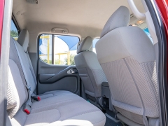 Used 2016  Nissan Frontier 2WD Crew Cab SV at A Motors Sales & Finance near San Antonio&comma; TX