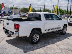 Used 2018  Toyota Tacoma 2WD Double Cab SR5 V6 at A Motors Sales & Finance near San Antonio&comma; TX