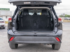 Used 2023  Toyota Highlander XLE FWD at A Motors Sales & Finance near San Antonio&comma; TX