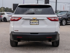 Used 2020  Chevrolet Traverse 4d SUV FWD LS w/1LS at A Motors Sales & Finance near San Antonio, TX