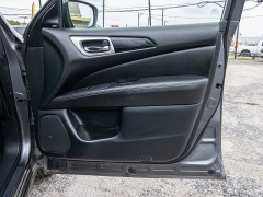 Used 2019  Nissan Pathfinder 4d SUV FWD SV at A Motors Sales & Finance near San Antonio&comma; TX
