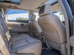 Used 2014  Nissan Pathfinder 4d SUV 4WD SL at A Motors Sales & Finance near San Antonio&comma; TX