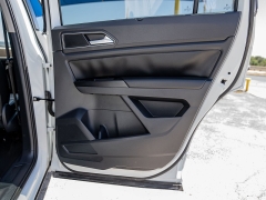Used 2019 Volkswagen Atlas 4d SUV 3.6L SEL R-Line at A Motors Sales & Finance near San Antonio, TX