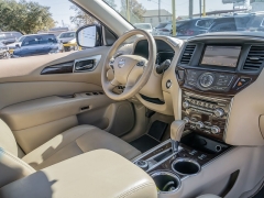 Used 2014  Nissan Pathfinder 4d SUV 4WD SL at A Motors Sales & Finance near San Antonio&comma; TX