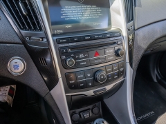 Used 2014  Hyundai Sonata 4d Sedan Limited 2&period;0T at A Motors Sales & Finance near San Antonio&comma; TX