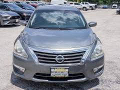 Used 2015  Nissan Altima 4d Sedan S 2&period;5L at A Motors Sales & Finance near San Antonio&comma; TX