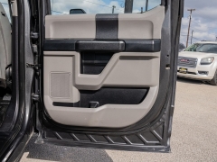 Used 2019  Ford Super Duty F-250 2WD Crew Cab XL at A Motors Sales & Finance near San Antonio, TX