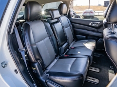 Used 2020  Nissan Pathfinder 4d SUV FWD SL at A Motors Sales & Finance near San Antonio&comma; TX