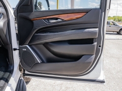 Used 2017  Cadillac Escalade 4d SUV RWD Luxury at A Motors Sales & Finance near San Antonio&comma; TX