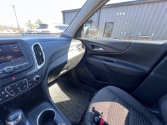 Used 2020  Chevrolet Equinox 4d SUV FWD LT w&sol;1LT at Leadbelt Auto Sales near Leadington&comma; MO