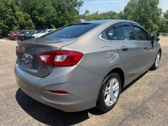 Used 2019 Chevrolet Cruze 4d Sedan LT at Leadbelt Auto Sales near Farmington, MO