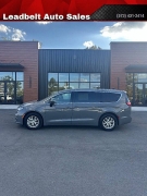  2025 Chrysler Pacifica Select FWD at Leadbelt Auto Sales near Leadington&comma; MO