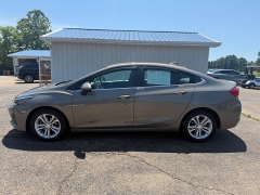 Used 2019 Chevrolet Cruze 4d Sedan LT at Leadbelt Auto Sales near Farmington, MO