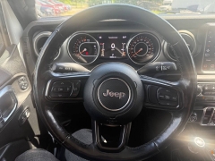 Used 2021 Jeep Gladiator Willys 4x4 at Leadbelt Auto Sales near Farmington, MO