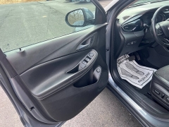 Used 2021  Buick Encore GX FWD 4dr Select at Leadbelt Auto Sales near Leadington&comma; MO