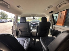 Used 2023  Chrysler Pacifica Touring L FWD at Leadbelt Auto Sales near Leadington&comma; MO