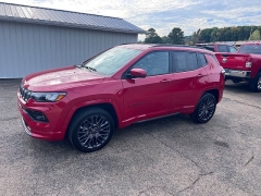 Used 2022  Jeep Compass (RED) Edition 4x4 at Leadbelt Auto Sales near Farmington, MO