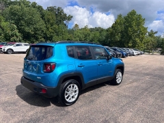 Used 2022  Jeep Renegade Latitude 4x4 at Leadbelt Auto Sales near Farmington, MO