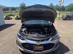 Used 2019 Chevrolet Cruze 4d Sedan LT at Leadbelt Auto Sales near Farmington, MO