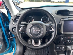 Used 2022  Jeep Renegade Latitude 4x4 at Leadbelt Auto Sales near Farmington, MO