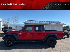 Used 2020 Jeep Gladiator Sport S 4x4 at Leadbelt Auto Sales near Farmington, MO