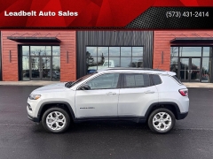  2024 Jeep Compass Latitude 4x4 at Leadbelt Auto Sales near Leadington&comma; MO