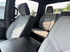 Used 2022 Ram 1500 Big Horn 4x4 Crew Cab 5'7" Box at Leadbelt Auto Sales near Farmington, MO