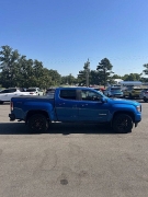 Used 2021  GMC Canyon 4WD Crew Cab 128" Elevation at Leadbelt Auto Sales near Leadington&comma; MO