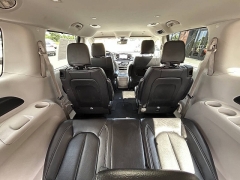 Used 2022  Chrysler Pacifica Touring L FWD at Leadbelt Auto Sales near Leadington&comma; MO
