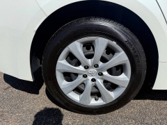 Used 2020 Toyota Corolla 4d Sedan LE at Leadbelt Auto Sales near Farmington, MO