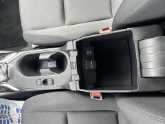 Used 2024  Toyota Corolla LE CVT &lpar;Natl&rpar; at Leadbelt Auto Sales near Leadington&comma; MO