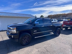 Used 2018  Chevrolet Silverado 1500 4WD Crew Cab 143&period;5" High Country at Leadbelt Auto Sales near Leadington&comma; MO
