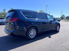 Used 2023  Chrysler Pacifica Touring L FWD at Leadbelt Auto Sales near Leadington&comma; MO