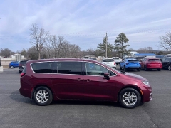 Used 2023  Chrysler Pacifica Touring L FWD at Leadbelt Auto Sales near Leadington&comma; MO