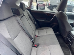 Used 2021  Toyota RAV4 XLE FWD &lpar;Natl&rpar; at Leadbelt Auto Sales near Leadington&comma; MO