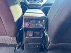 Used 2021  GMC Acadia FWD 4dr SLE at Leadbelt Auto Sales near Leadington&comma; MO